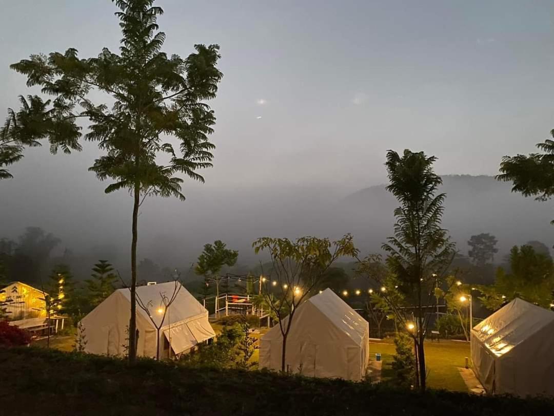 Lys I Dalen Resort&Camping Khao Kho Exterior photo